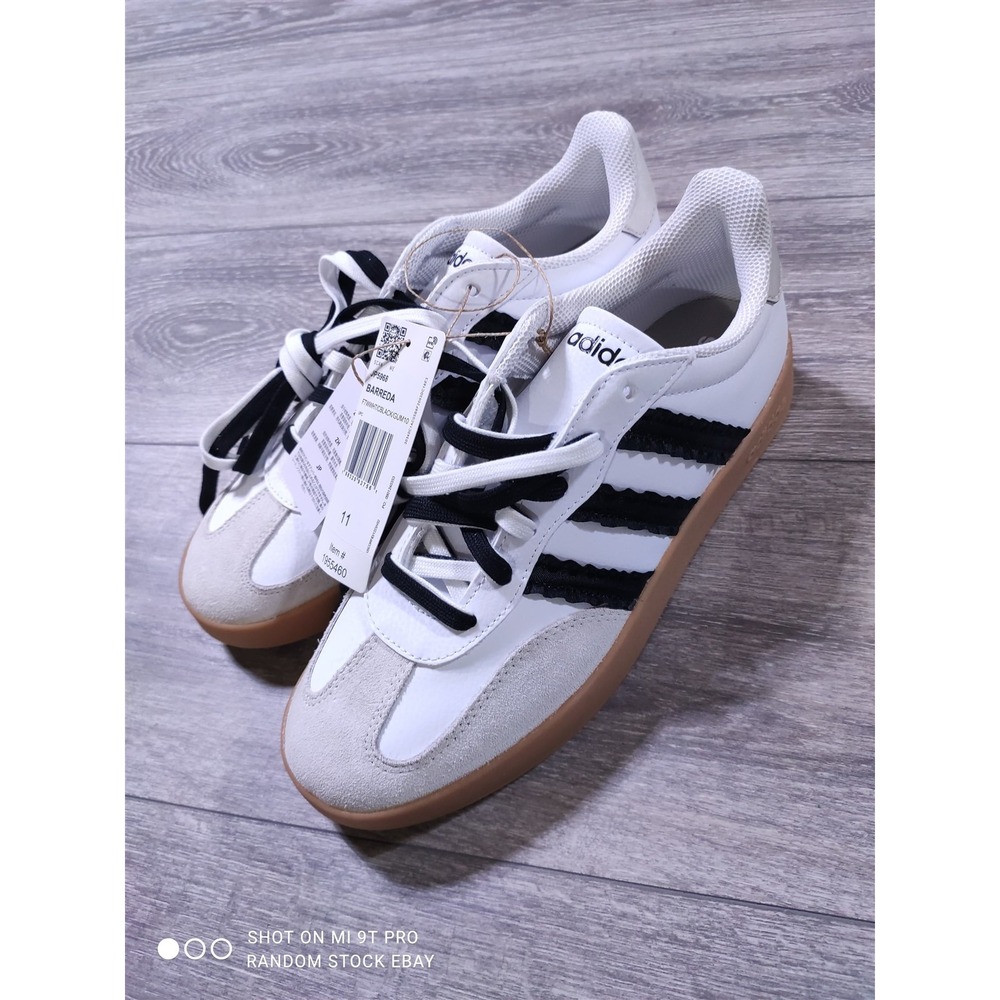 Adidas Barreda Womens Size 11 White Black Gum Low Top Sneakers JP5968